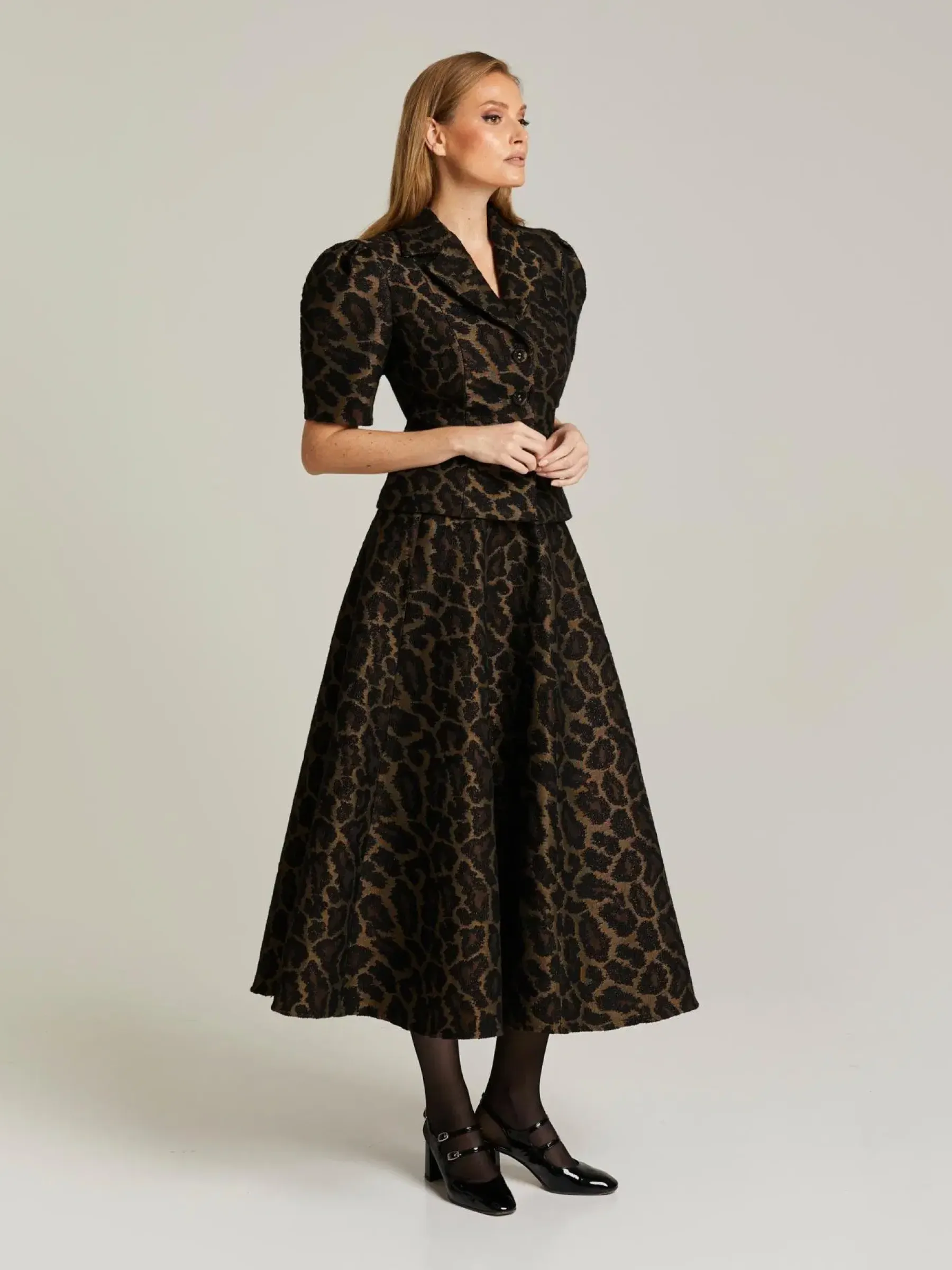 Andiata Hameet<Leea hame