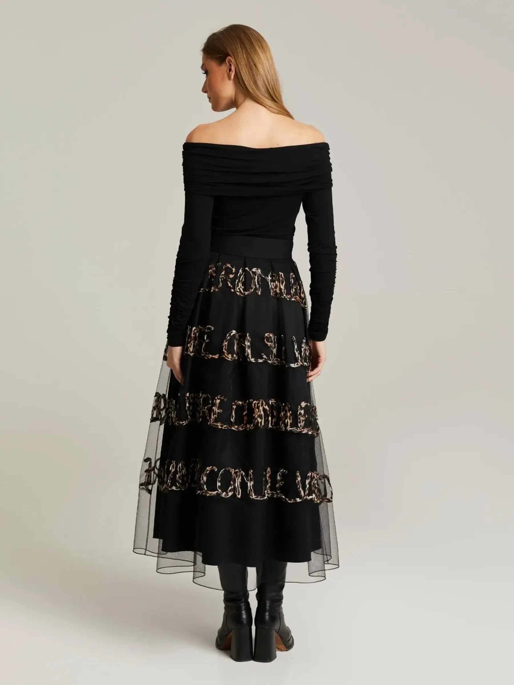 Andiata Hameet<Nini hame