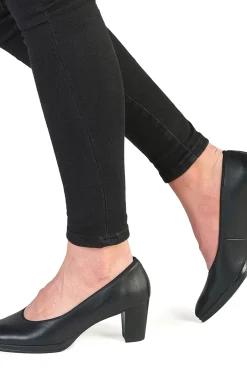 Ara Avokkaat<Orly avokkaat