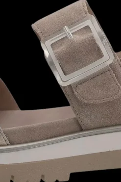 Ara Sandaalit<sandaalit