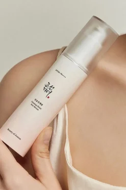 Beauty of Joseon Korealainen Ihonhoito|Ihonhoidon Tehoaineet<Ginseng Moist Sun Serum aurinkovoide 50 ml