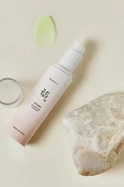 Beauty of Joseon Korealainen Ihonhoito|Ihonhoidon Tehoaineet<Ginseng Moist Sun Serum aurinkovoide 50 ml