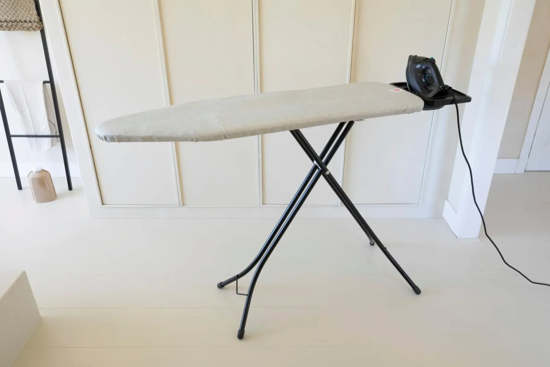 Outlet silityslauta B 124 x 38 cm SSIR black denim grey Vaatteiden Hoitotuotteet|Vaatteiden Hoitotuotteet