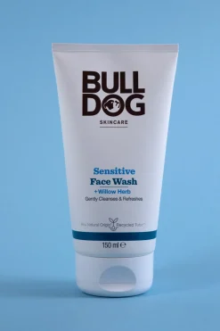 Bulldog Ihonhoito<Sensitive Face Wash