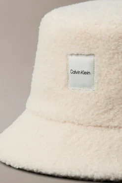 Calvin Klein Pipot, Hatut Ja Muut Päähineet<Boucle with patch hattu