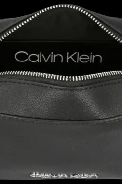 Calvin Klein Laukut Ja Matkustus<CK Must kameralaukku