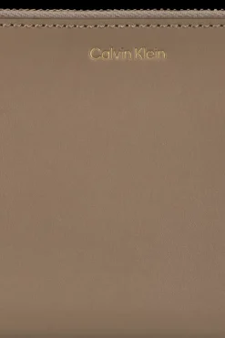 Calvin Klein Laukut Ja Matkustus<Hardware adj strap m olkalaukku