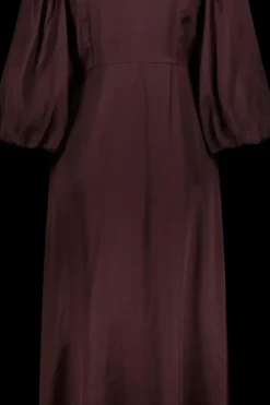 Claire Dünia mekko Mekot