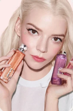 DIOR Hajuvedet<Addict Peachy Glow Eau de parfum tuoksu 30 ml