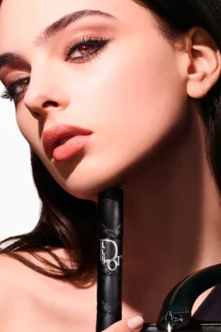 Best show Overvolume Extreme Volume Mascara – 24-Hour Wear – Lash-by-Lash Definition ripsiväri 8.5 g Silmämeikit