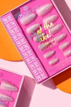 what the fake! PRESS-ON NAILS manicure set 02 CAT EYE 28 st Meikkipakkaukset|Kynsimeikit Ja Kynsienhoito