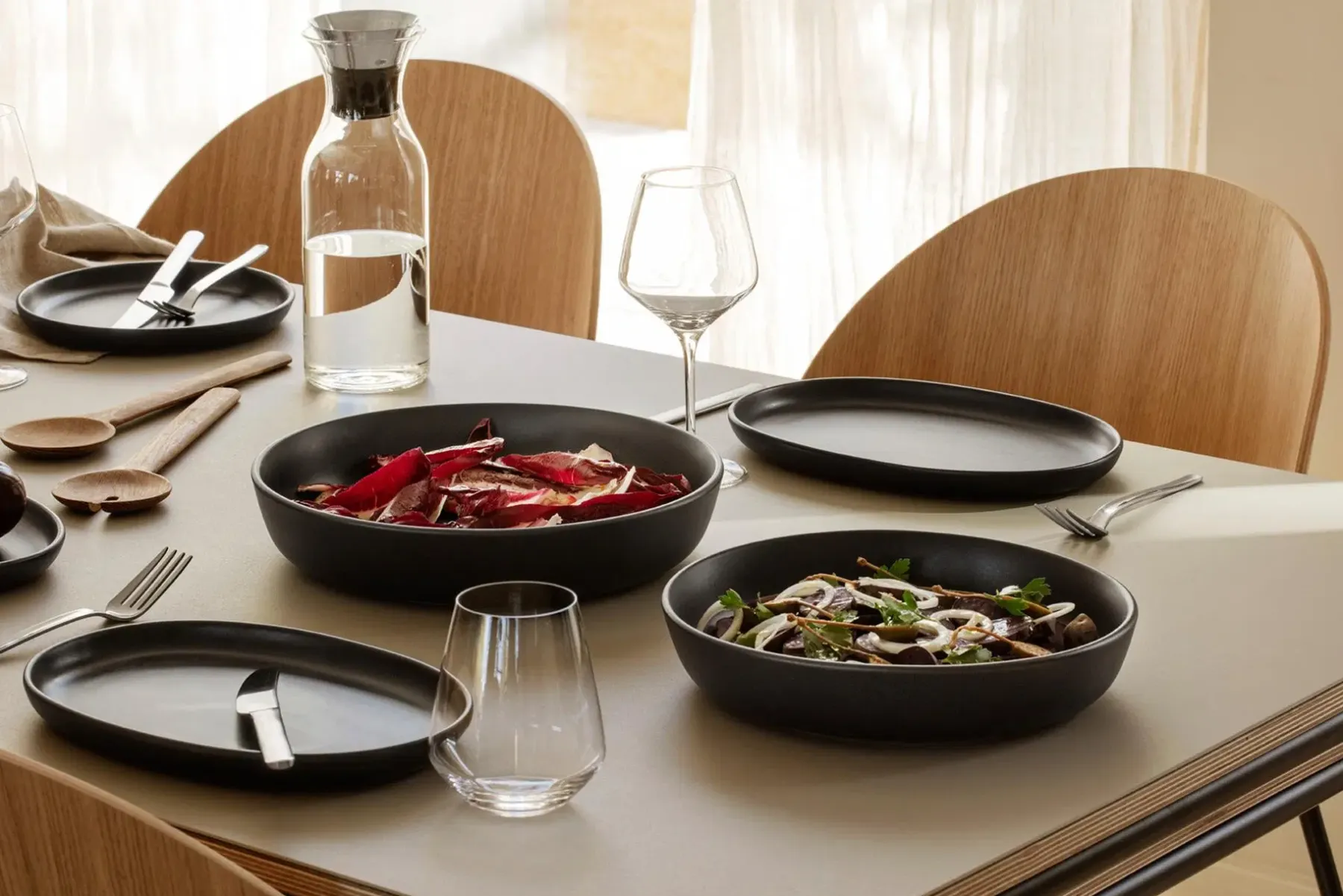 Sale salaattikulho matala Nordic Kitchen 25 cm Tarjoiluastiat