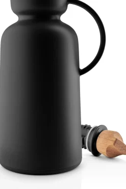 Eva Solo Tarjoiluastiat<termoskannu Silhouette 1 l, musta