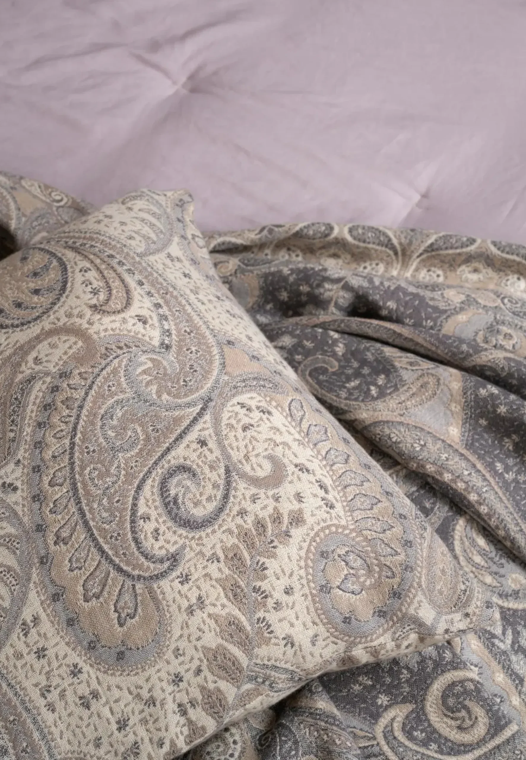 Fanni K Sisustustyynyt Ja Tyynynpäälliset<Koristetyyny Paisley 45x45cm