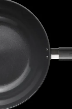 Fiskars Paistinpannut<Hard Face wokkipannu 28 cm