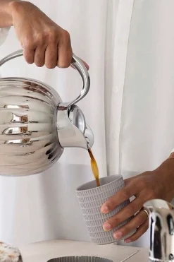 Georg Jensen Tarjoiluastiat<Bernadotte termoskannu 0.8 L, ruostumaton teräs