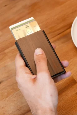 Sale Ögon Slider Sequoia Lompakot Ja Korttikotelot