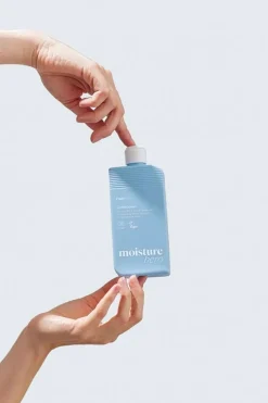 Online Moisture Hero Conditioner hoitoaine 250 ml Hiukset|Curly Girl -Tuotteet