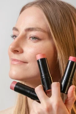 New Beauty 3-in-1 Voidemainen Poskipunapuikko 8,5 g Meikit|Kasvomeikit