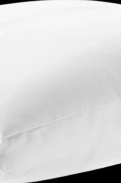 Clearance Unessa untuvatyyny, muhkea, keskinapakka ja korkea 50x60 cm 740g Tyynyt