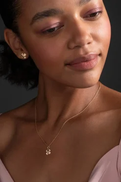 New Onnekas riipus Korut