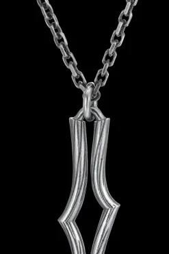 New Vaellus riipus Korut|Korut