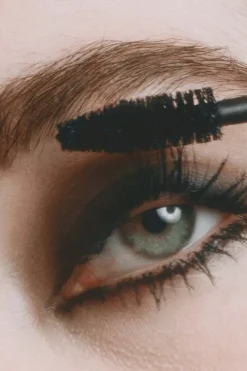 MÁDARA Meikit|Silmämeikit<Madara Come Closer Infinite Lash ripsiväri 6ml