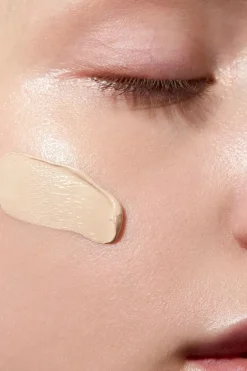 Discount Madara Skinonym Semi-Matte Peptide Foundation Peptidimeikkivoide 30 ml Meikit|Kasvomeikit