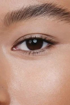 Madara The Concealer peiteväri 4 ml Meikit|Kasvomeikit