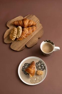 Sale Sarka Patula tarjoilulauta akasia 32 cm Tarjoiluastiat