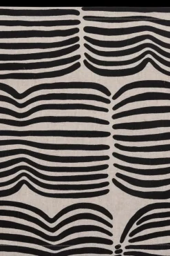 Pentik Pöytäliinat Ja -tabletit<Vilja kaitaliina puolipellava 43x160 cm, musta