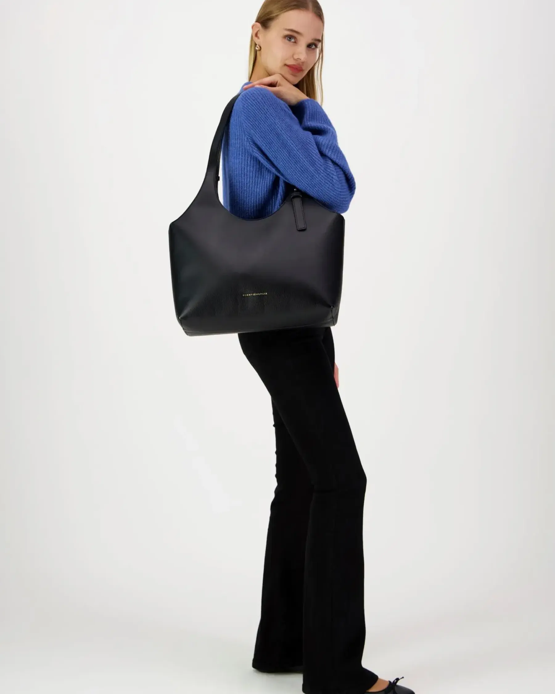 Tommy Hilfiger Laukut Ja Matkustus<TH Logo olkakassi