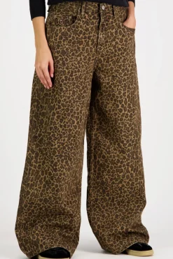 Charlie mr loose wide leo farkut Farkut