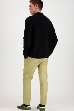 Tjm reg badge knitted cardigan neuletakki Neuleet