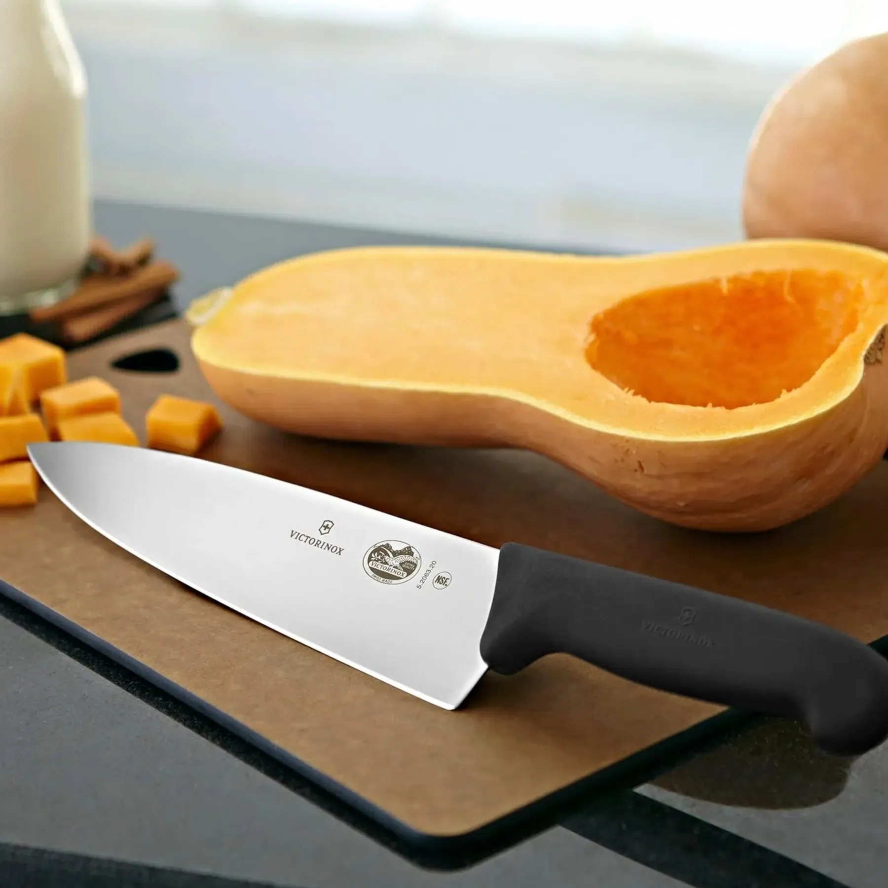 Discount -kokkiveitsi 20 cm Keittiöveitset