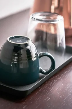 Yamazaki Tarjoiluastiat<Tower säilytystarjotin 1,5x22x10 cm, musta