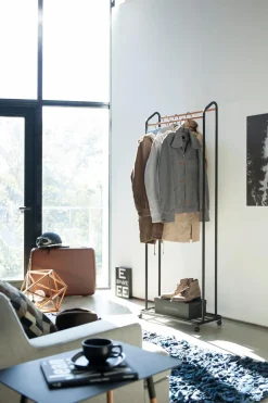 Online Tower vaaterekki pyörillä, musta Muut Kalusteet