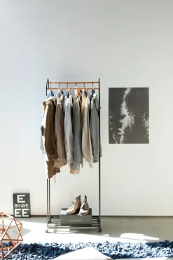 Online Tower vaaterekki pyörillä, musta Muut Kalusteet