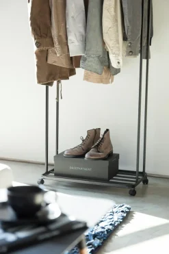 Online Tower vaaterekki pyörillä, musta Muut Kalusteet