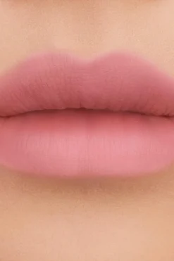 Yves Saint Laurent Huulimeikit<The Inks Blur huulipuna 5,5 ml